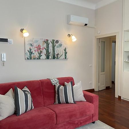 Umbria 60 Apartment Milan Bagian luar foto